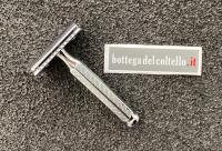 Merkur MK42 Safety razor closed comb